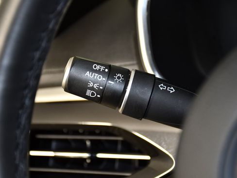 Used 2024 Acura MDX SH-AWD image 23
