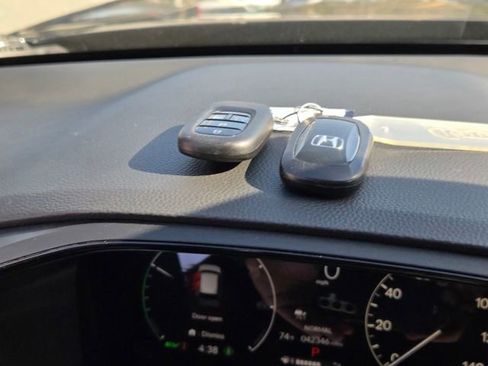 Used 2024 Honda CR-V Sport image 19