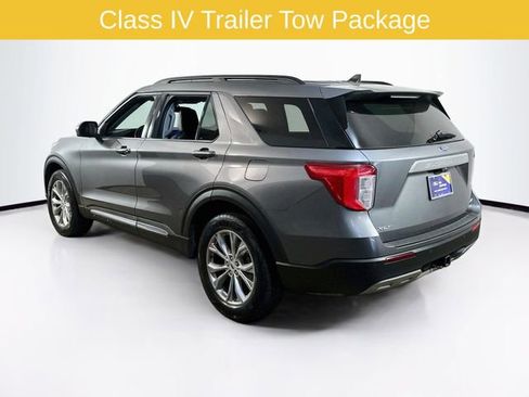 Certified 2023 Ford Explorer XLT w/ Equipment Group 202A AWD/4WD image 6