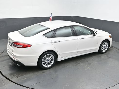Used 2019 Ford Fusion SE image 37
