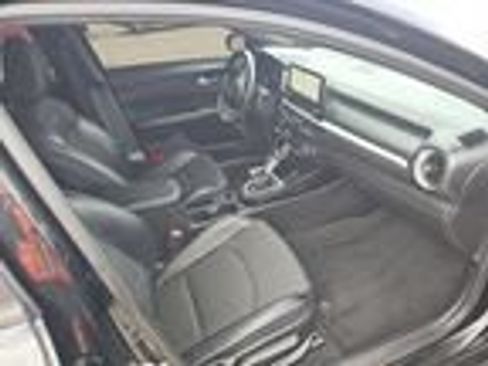 Used 2023 Kia Forte GT-Line w/ GT-Line Technology Package FWD image 6