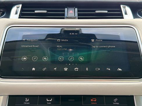 Used 2022 Land Rover Range Rover Sport SVR image 30