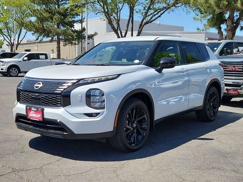 New 2026 Nissan Rogue SL AWD/4WD image 4