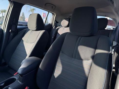 Certified 2025 Nissan Leaf SV Plus image 15