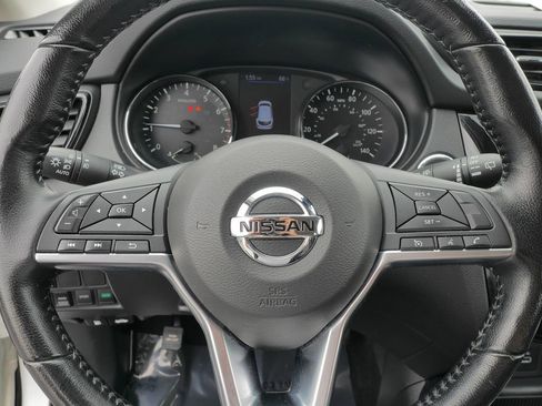 Used 2020 Nissan Rogue Sport SV w/ All-Weather Package AWD/4WD image 25