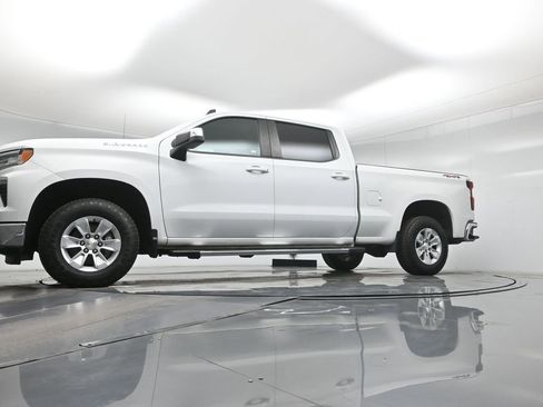 Used 2023 Chevrolet Silverado 1500 LT w/ Protection Package image 8
