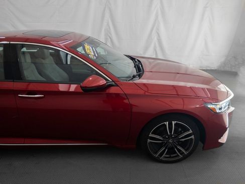 Used 2021 Honda Accord Touring image 10
