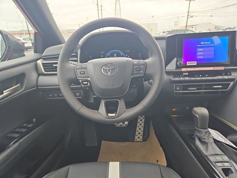 New 2026 Toyota Camry SE FWD image 13