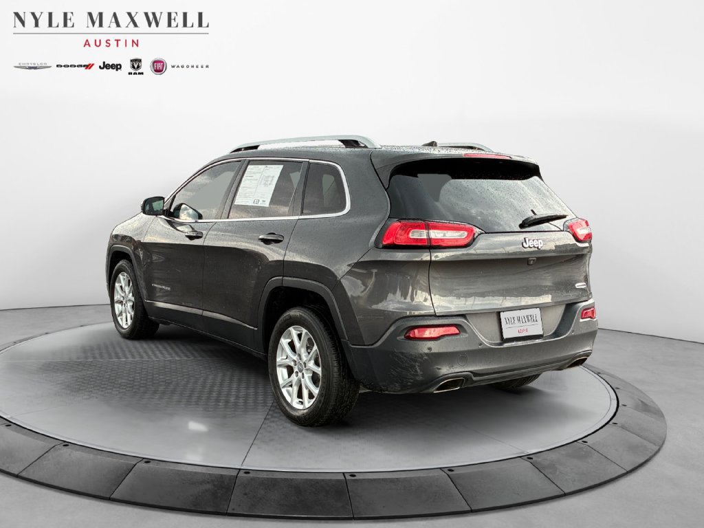 Used 2016 Jeep Cherokee Latitude w/ Comfort/Convenience Group FWD image 14