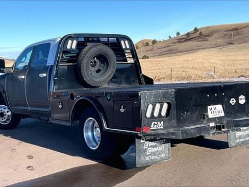 Used 2024 RAM 3500 Laramie image 4