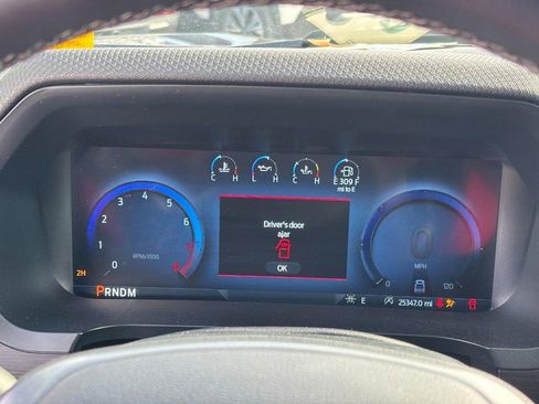 Used 2025 Ford F150 XLT w/ Equipment Group 301A Standard image 23