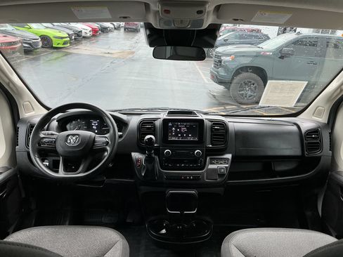 Used 2022 RAM ProMaster 2500 FWD image 15