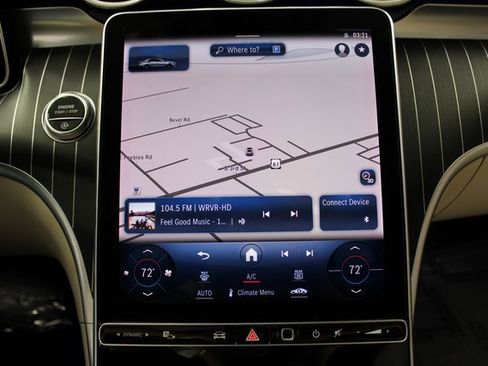 Used 2024 Mercedes-Benz C 300 4MATIC Sedan w/ Exclusive Trim Package image 22