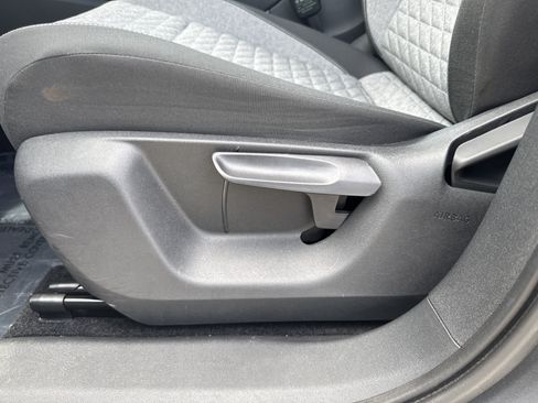 Used 2025 Volkswagen Tiguan S FWD image 24