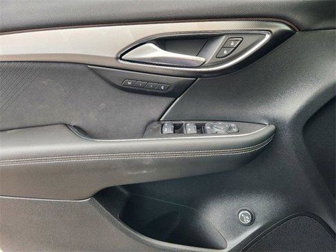 New 2025 Buick Envision Sport Touring image 17