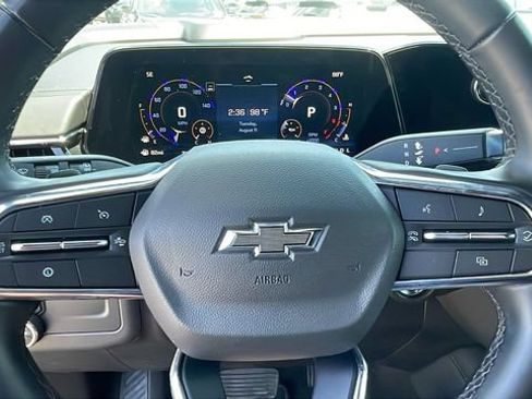 Used 2025 Chevrolet Tahoe Z71 AWD/4WD image 22