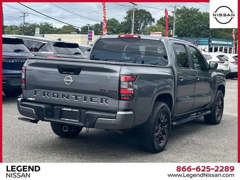 Used 2023 Nissan Frontier SV w/ Midnight Edition Package AWD/4WD image 8