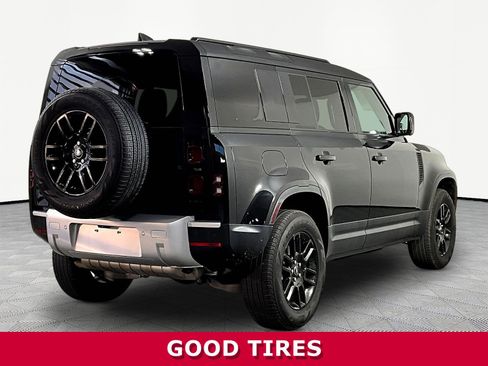 Used 2025 Land Rover Defender 110 S AWD/4WD image 6