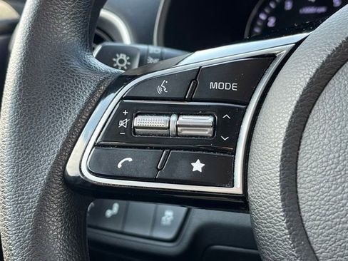 Certified 2023 Kia Forte LXS w/ LXS Technology Package FWD image 29