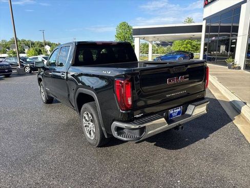 Used 2025 GMC Sierra 1500 SLT AWD/4WD image 6