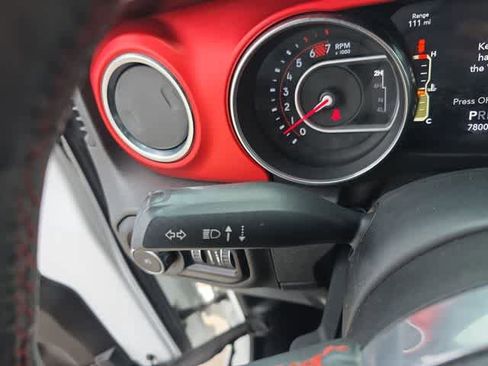 Used 2019 Jeep Wrangler Unlimited Rubicon AWD/4WD image 27