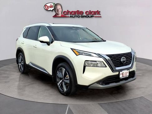 Used 2021 Nissan Rogue SL image 8