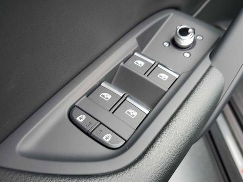 Certified 2023 Audi Q5 2.0T Premium w/ Convenience Package image 17