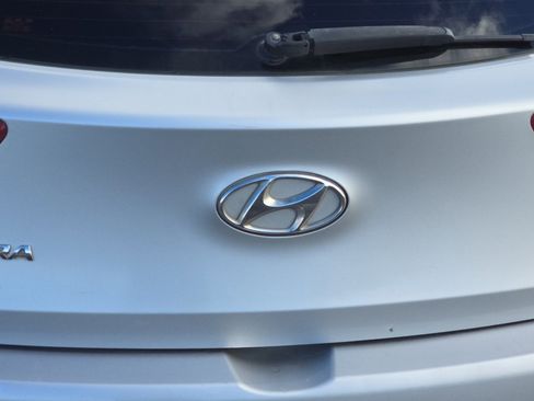 Used 2013 Hyundai Elantra GT w/ Style Pkg image 45