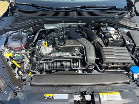 New 2025 Volkswagen Jetta Sport FWD image 11