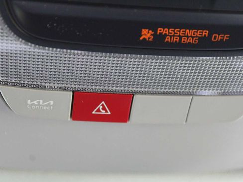 New 2025 Kia Sportage EX image 49