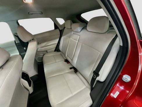 Used 2025 Hyundai Kona SEL AWD/4WD image 28