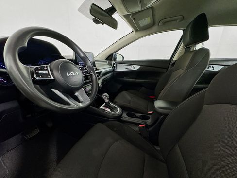 Used 2024 Kia Forte LXS w/ LXS Technology Package FWD image 20
