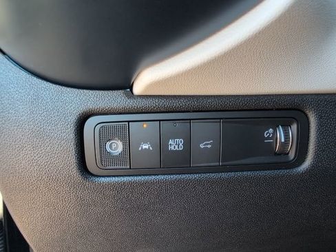 New 2026 Chevrolet Equinox EV LT image 17