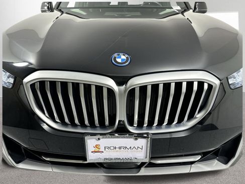 Used 2024 BMW X5 xDrive50e AWD/4WD image 27