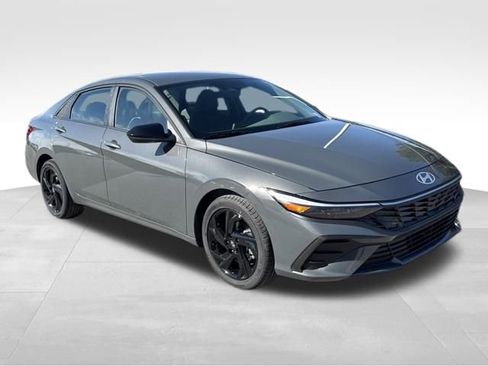 New 2026 Hyundai Elantra Sport FWD image 7