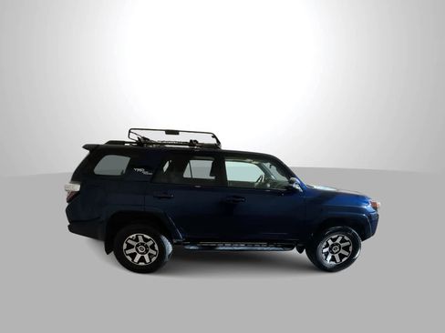 Used 2023 Toyota 4Runner TRD Off-Road Premium w/ Moonroof Package AWD/4WD image 9