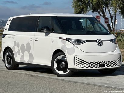 New 2025 Volkswagen ID. Buzz Pro S