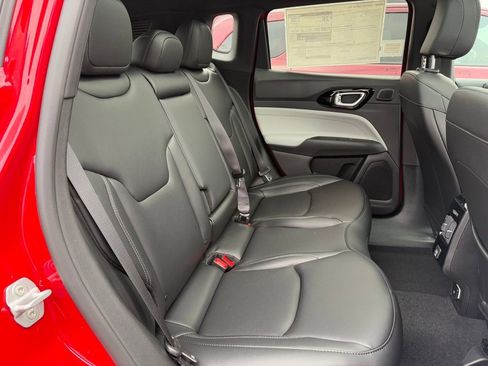 New 2026 Jeep Compass Limited w/ Sun, Sound & Navigation Group image 11