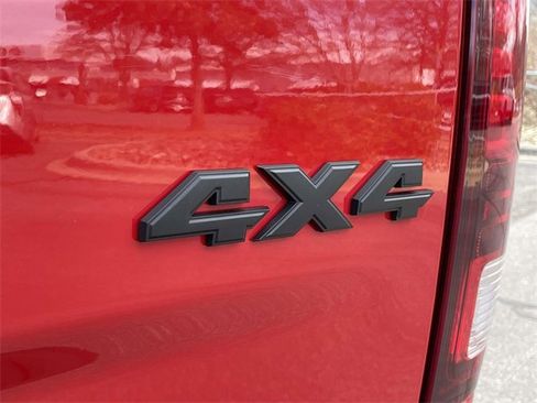 Used 2021 RAM 1500 Classic Warlock w/ Luxury Group image 12