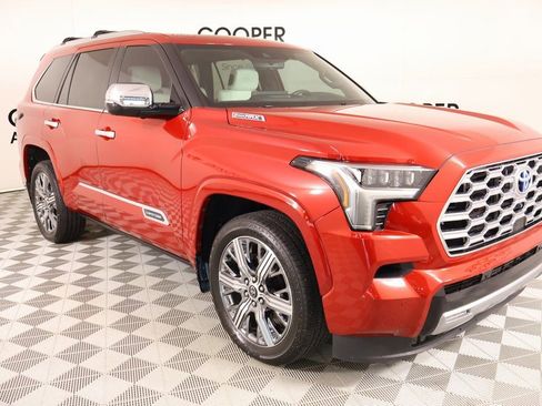 Used 2024 Toyota Sequoia Capstone image 1