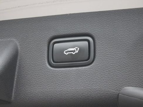 Used 2024 Kia Sportage X-Line w/ X-Line Premium Package AWD/4WD image 28