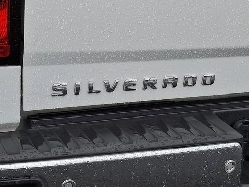 Used 2018 Chevrolet Silverado 1500 LT w/ All Star Edition image 30