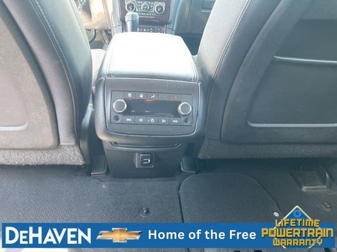 Used 2017 Chevrolet Traverse LT AWD/4WD image 20