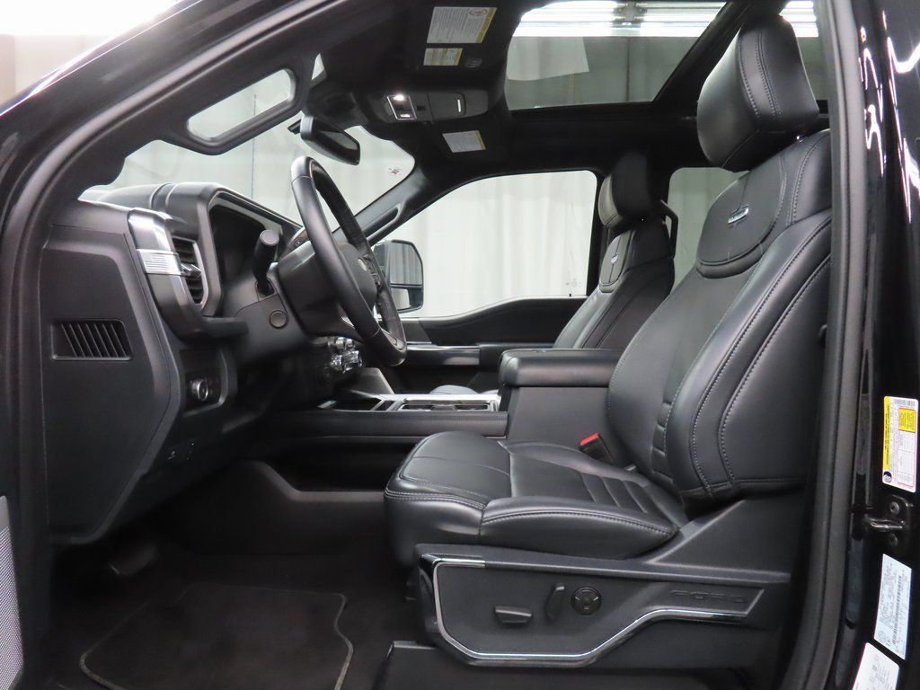 Used 2025 Ford F450 Platinum AWD/4WD image 11