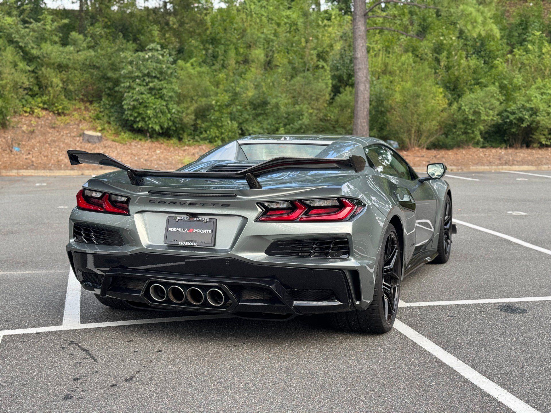 Used 2023 Chevrolet Corvette Z06 RWD image 11
