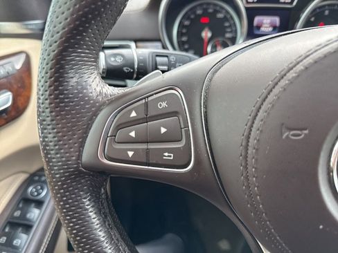 Used 2019 Mercedes-Benz GLS 450 4MATIC image 13