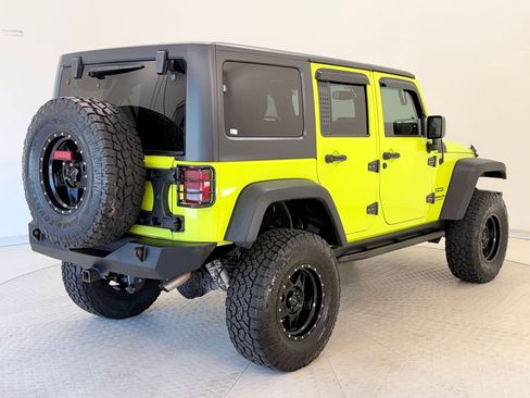 Used 2016 Jeep Wrangler Unlimited Sport w/ Quick Order Package 24S image 9