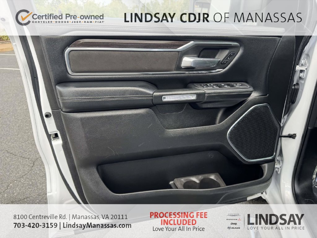 Used 2025 RAM 1500 Laramie AWD/4WD image 17