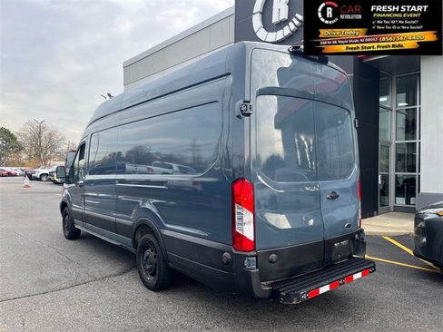 Used 2019 Ford Transit 250 148 High Roof Extended RWD image 4
