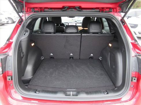 Certified 2025 Jeep Compass Limited w/ Elite Group image 30